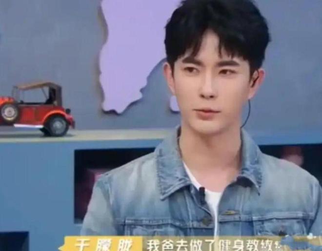 子因饮酒意外坠亡警方调查清楚后已下葬新葡京娱乐城于朦胧妈妈终于发声：爱(图2)